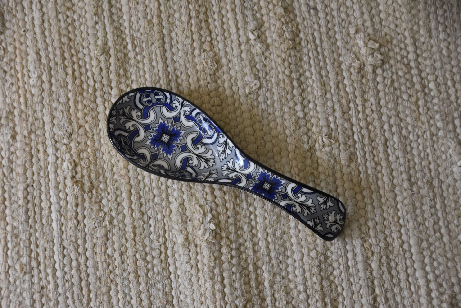 Handbeschilderde keramieken sauslepel / amuse lepel
